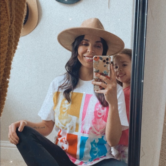 Top Rated ⭐️⭐️⭐️⭐️⭐️ - Picture 1 of 4